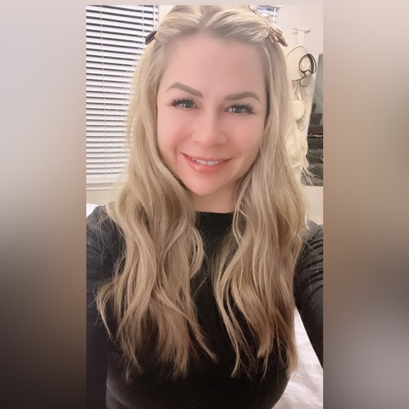 Meet your Posher, Jennifer - Picture 5 of 15